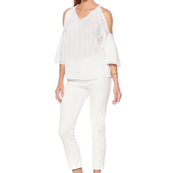 DG2 by Diane Gilman Tops - NWT FINAL REDUCTION Cold Shoulder Crochet Top